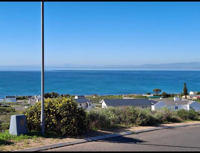 LAND FOR SALE IN ST HELENA VIEWS